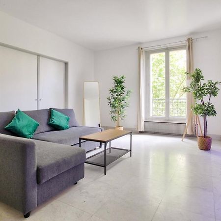 2 Bedrooms Tour Eiffel Rapp Paryż Zewnętrze zdjęcie
